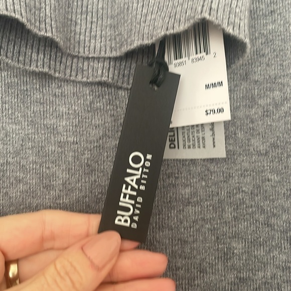 Beautiful top. New - Picture 3 of 7